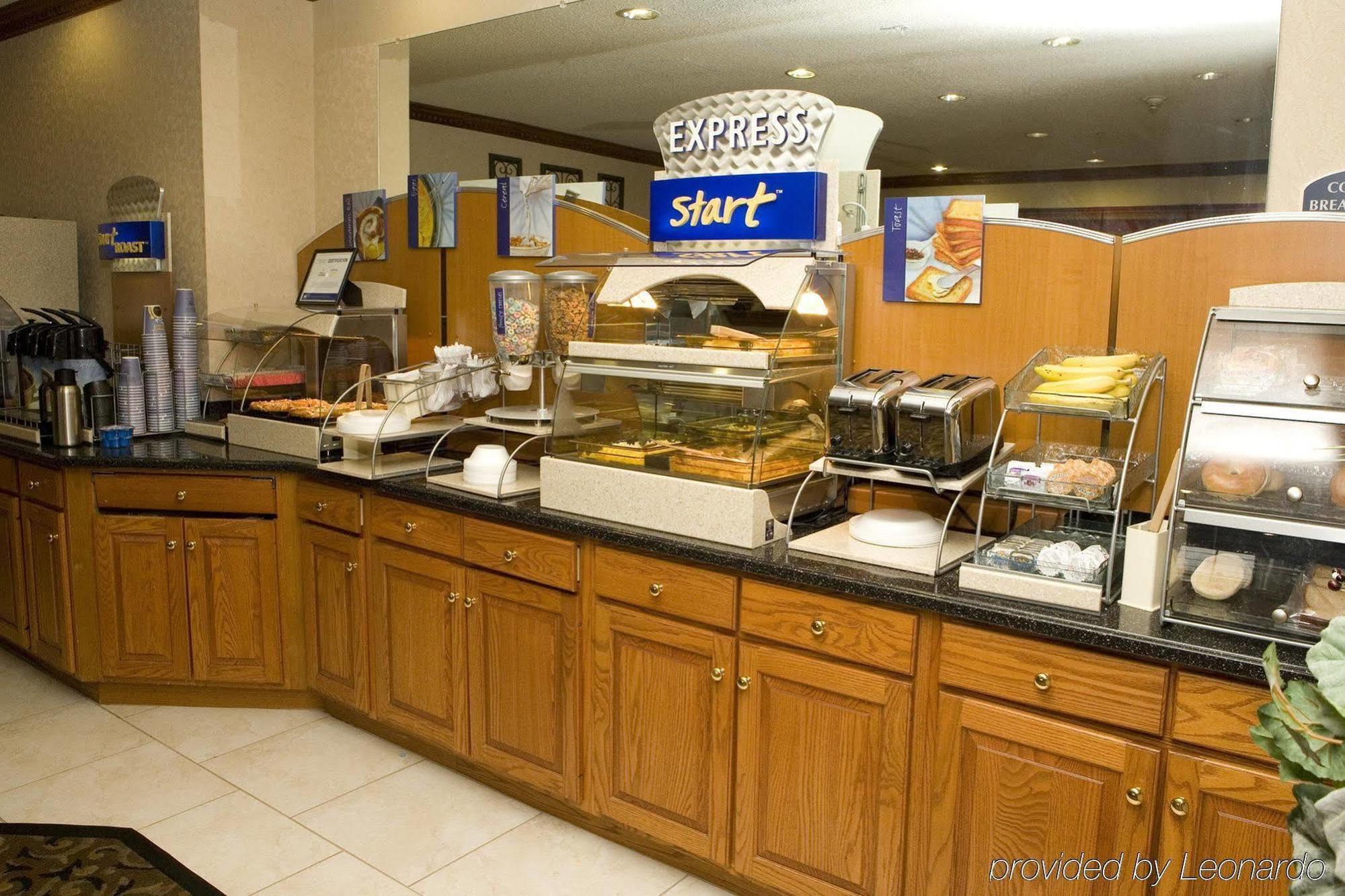 Holiday Inn Express Henderson By Ihg Экстерьер фото